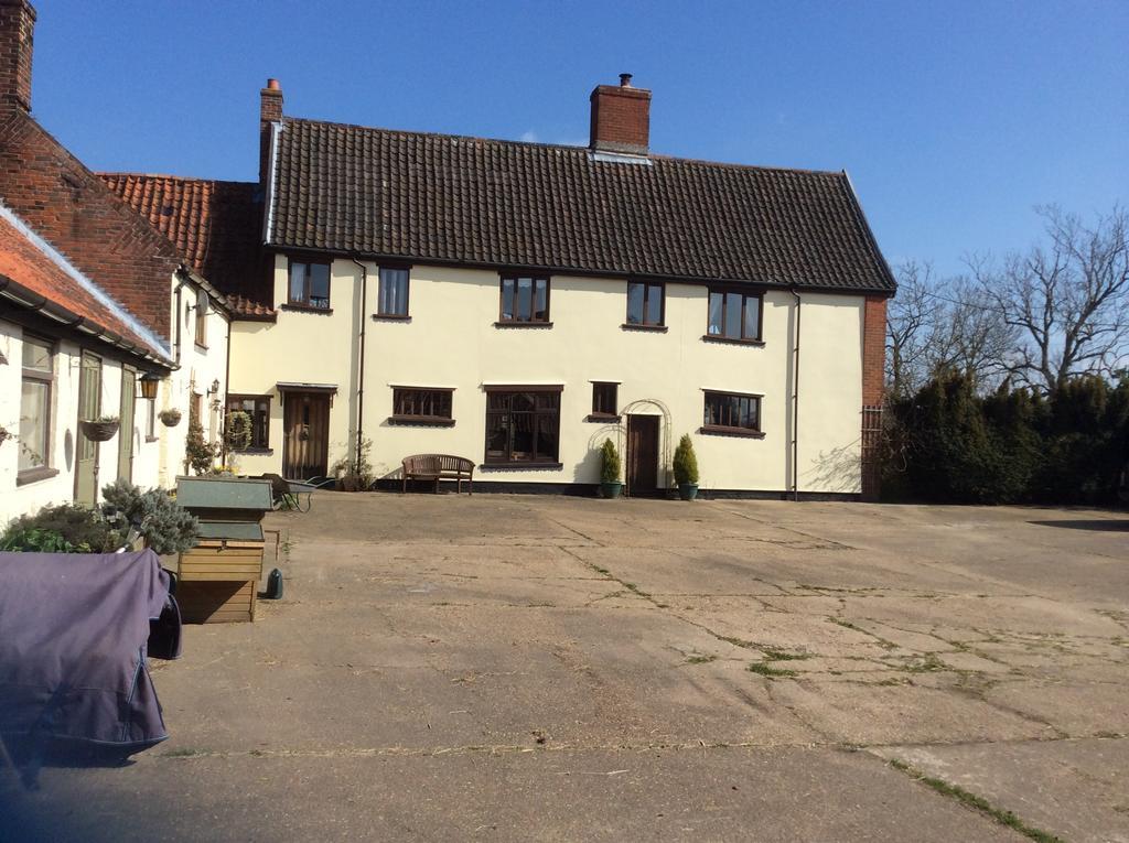 Valley Farmhouse, Westhall Redisham 외부 사진